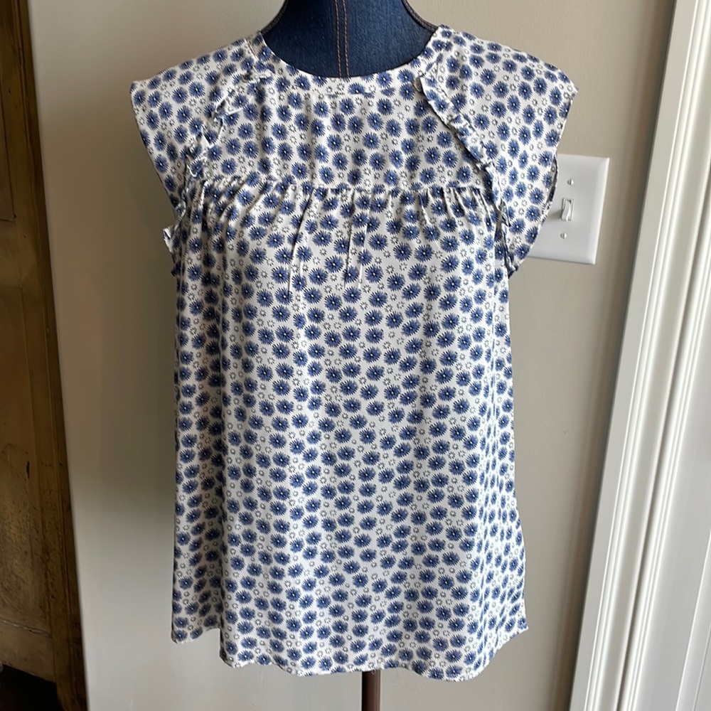 Loft Sz S sleeveless blue floral blouse top shirt